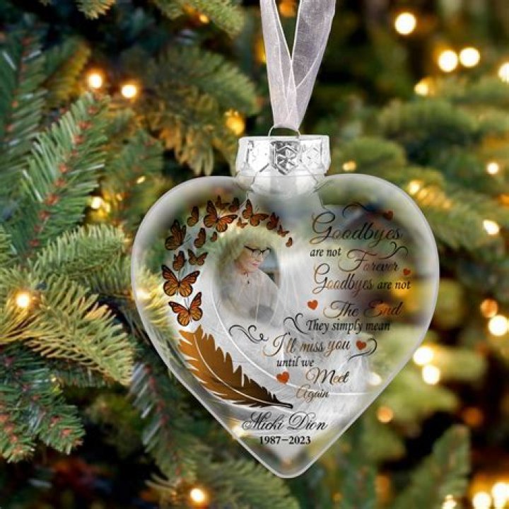 Creating Lasting Memories: Christmas Ornaments For Deceased Loved Ones