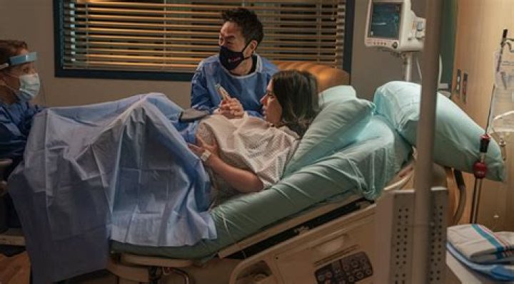 Unveiling The Mystery: Was Jennifer Love Hewitt Pregnant In 911?